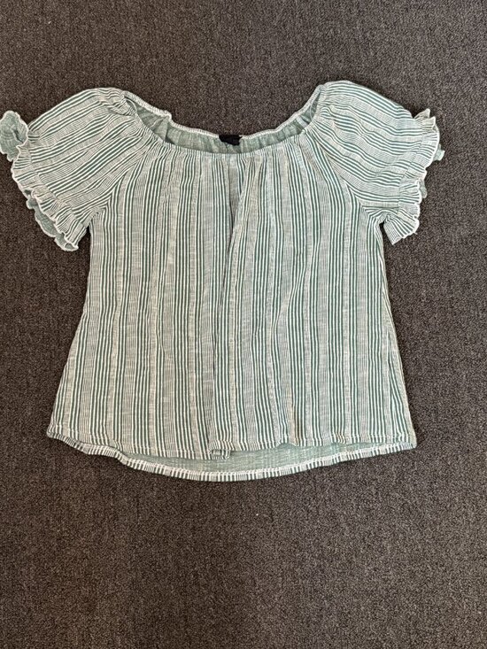 W5 Tops - W5 Size Medium (M) Striped Off-Shoulder Top with Ruffle Sleeves